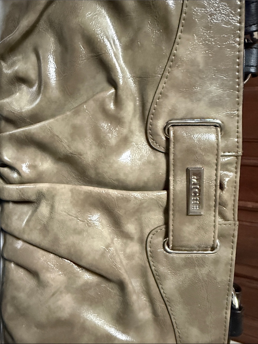 Miche Bag with 8 covers and 3 Different Handles